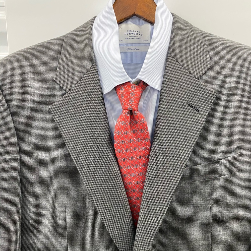Hickey Freeman Dark Gray 100% wool suit business